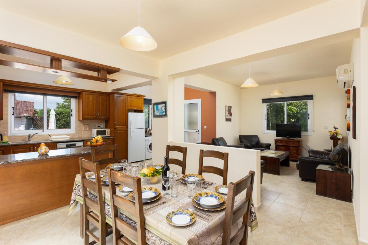 Villa Kleopatra Paphos Extérieur photo