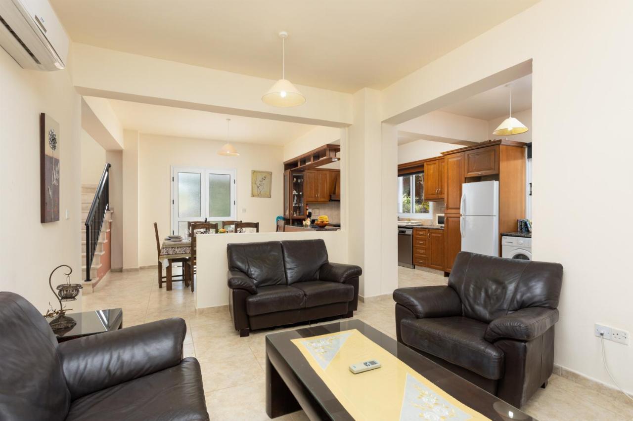 Villa Kleopatra Paphos Extérieur photo